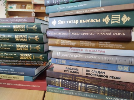 Во взрослую библиотеку поступила новая партия книжных новинок копия