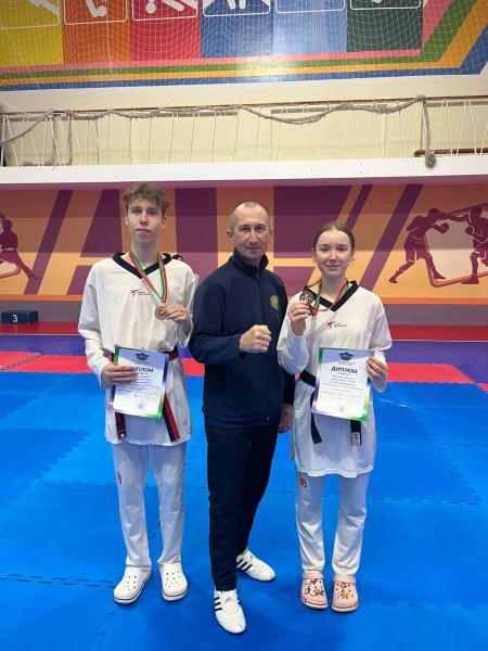 Первенство Республики Татарстан по тхэквондо среди юниоров 15-17 лет