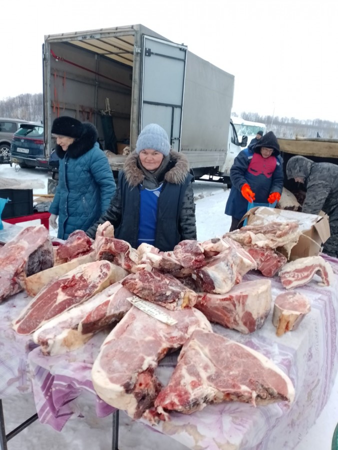 В Камских Полянах проходят предновогодние ярмарки копия