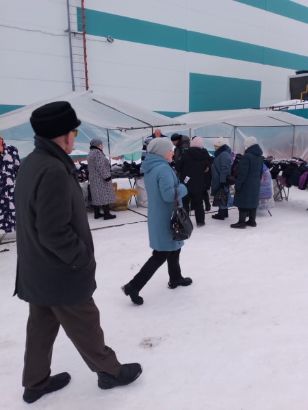 В Камских Полянах проходят предновогодние ярмарки копия