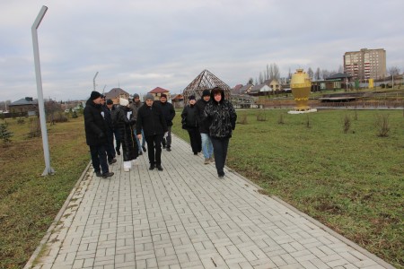 В парке "Оазис" прошло совещание по подготовке к новогодним мероприятиям копия
