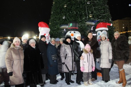 Окрытие елочного городка: волшебство зимнего праздника