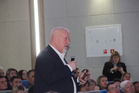 В Камских Полянах прошла встреча с населением